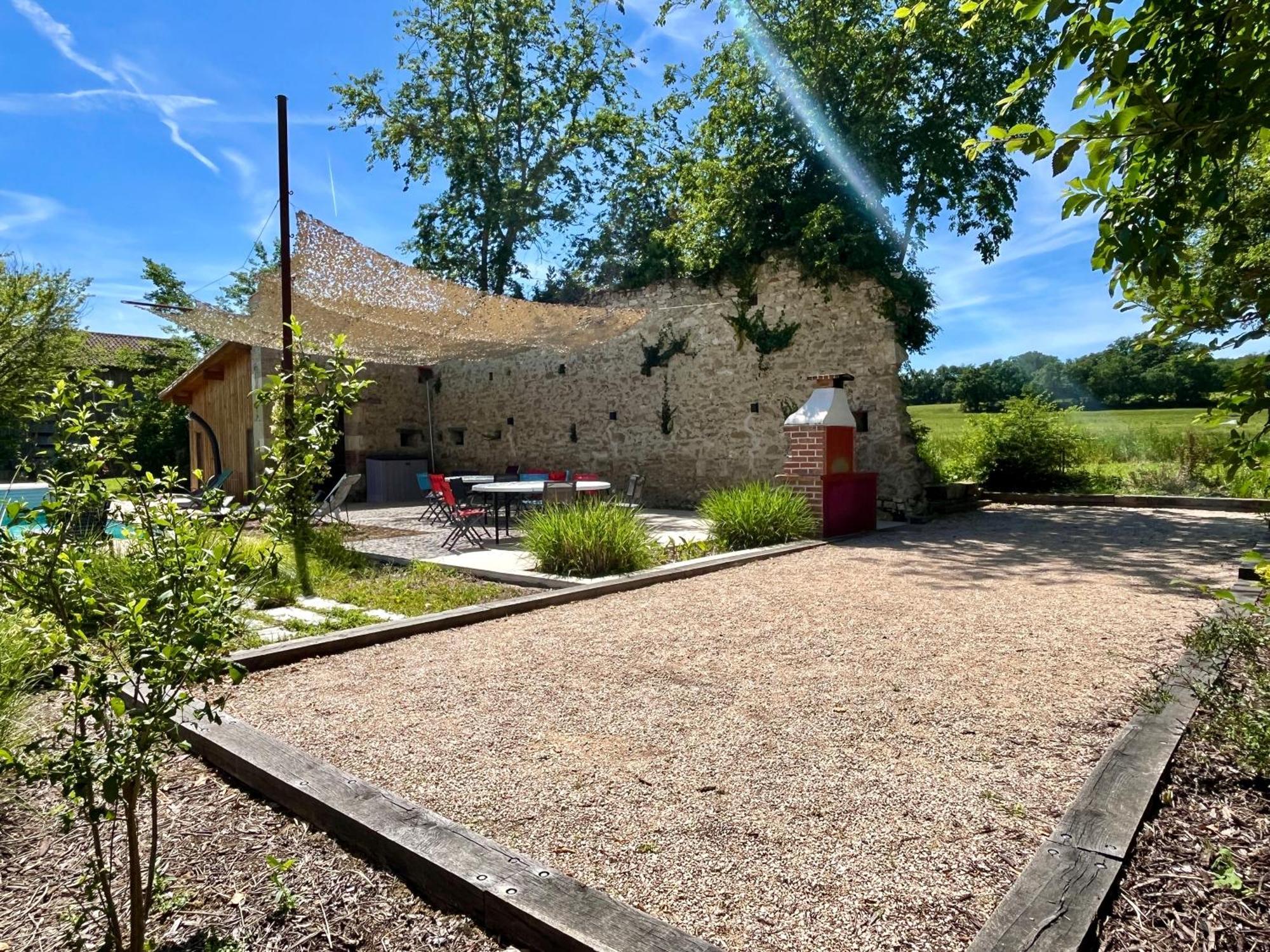 Gite Campagne Famille 15 Pers Piscine Chauffee Jeux Enfants Petanque Saint-Sauvy 외부 사진