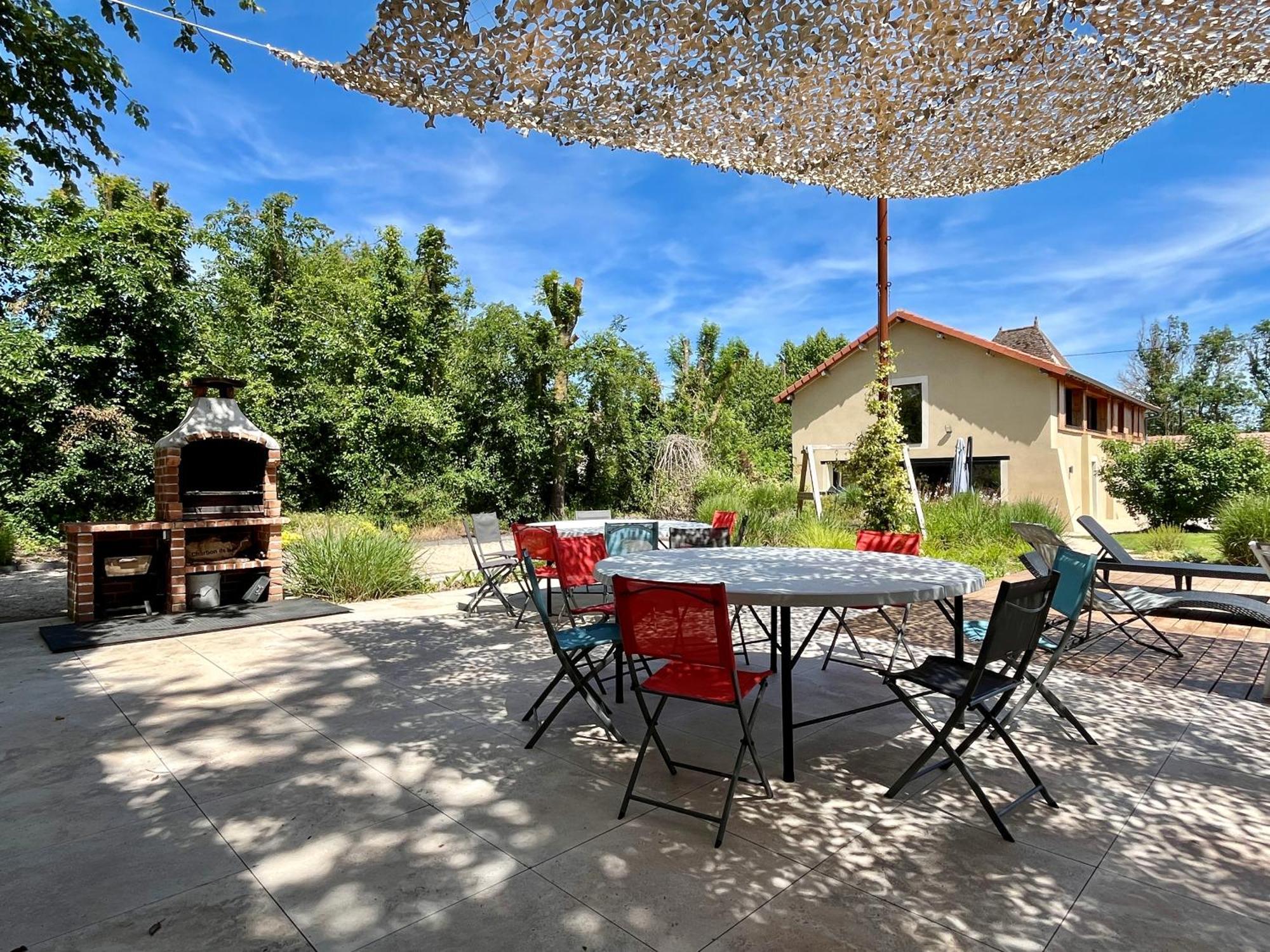Gite Campagne Famille 15 Pers Piscine Chauffee Jeux Enfants Petanque Saint-Sauvy 외부 사진