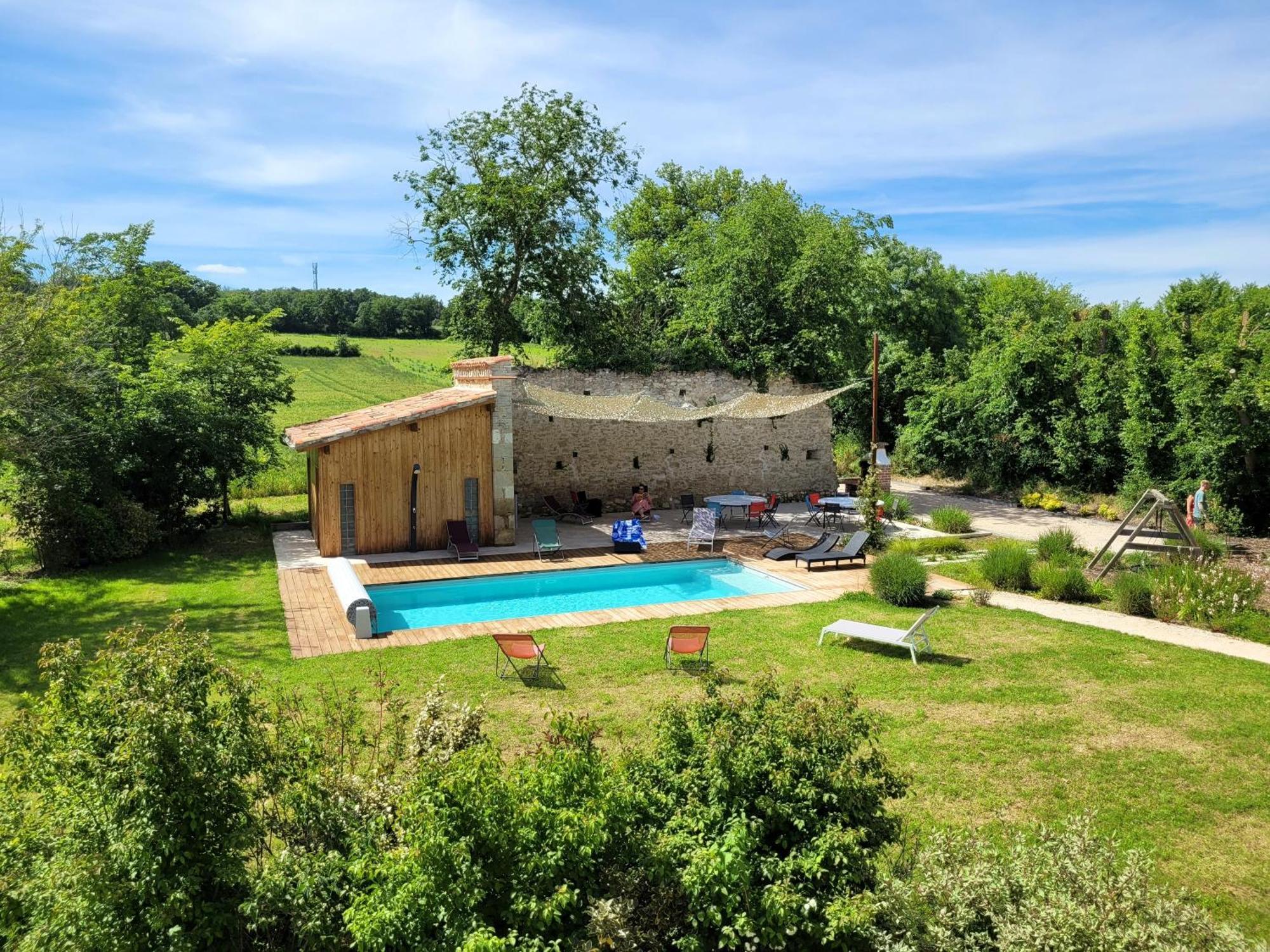 Gite Campagne Famille 15 Pers Piscine Chauffee Jeux Enfants Petanque Saint-Sauvy 외부 사진